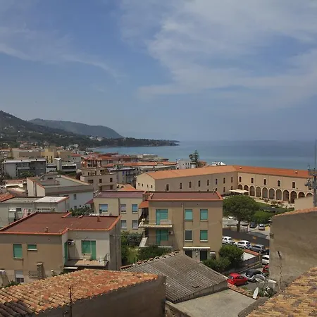 Πανσιόν Garibaldi