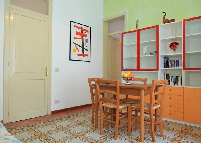 Garibaldi Πανσιόν Cefalù