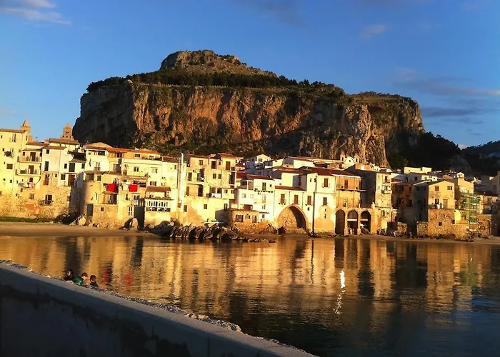 Πανσιόν Garibaldi Cefalù